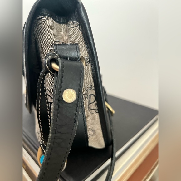 Vintage Y2K Dooney & Bourke Black and Gray Monogram Shoulder Bag - Picture 5 of 9